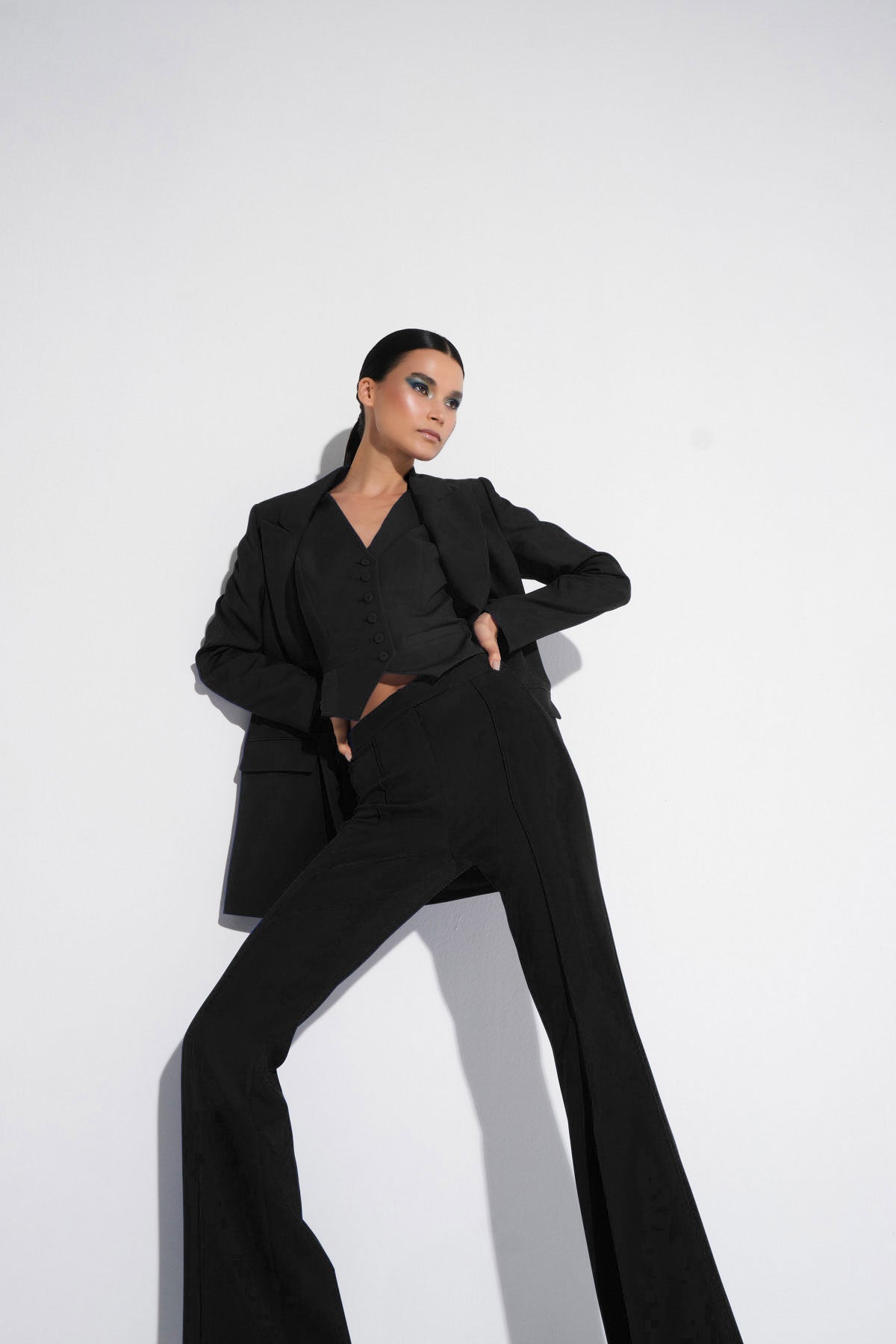 DELTA YELEK & MIRA JACKET & CALVA TROUSERS SET
